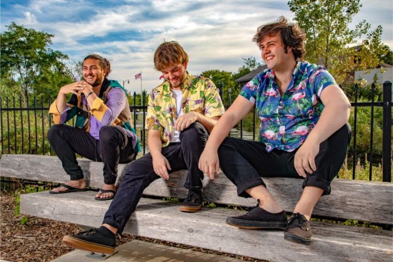 Windsor Band Midnight Metro Livin’ The Rock and Roll Dream