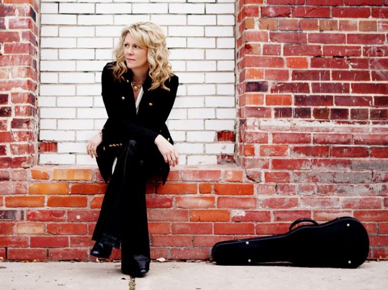 Natalie MacMaster