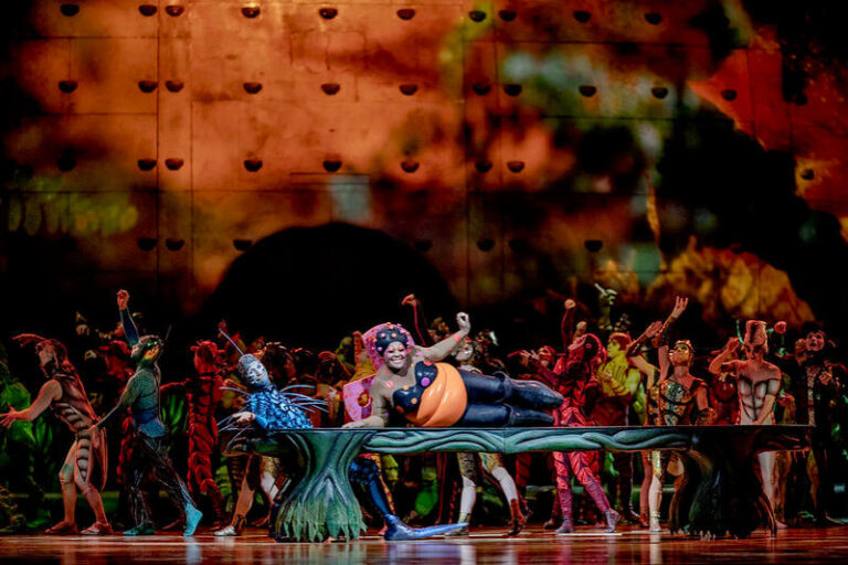 Cirque du Soleil’s Windsor Performances of OVO Blooms with Nature’s Magic